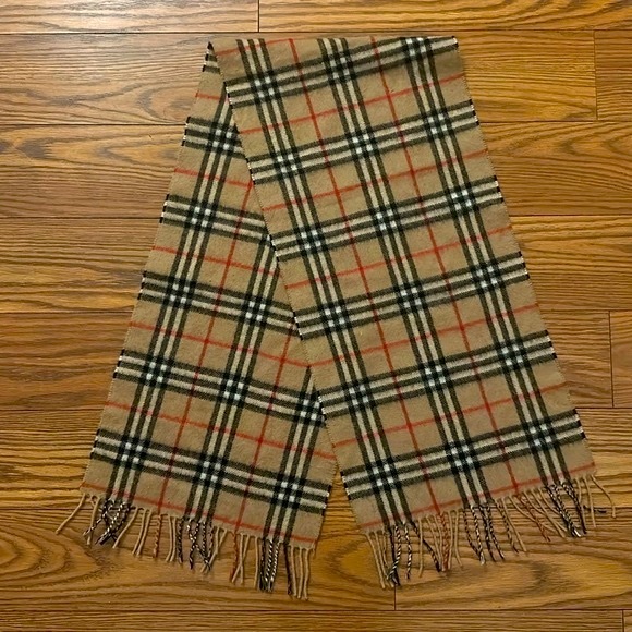Burberrys of London Vintage Nova Check Archive Beige Cashmere Wool Scarf - Picture 3 of 7